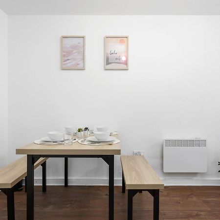 Modern Studio Near City Centre Манчестър Екстериор снимка