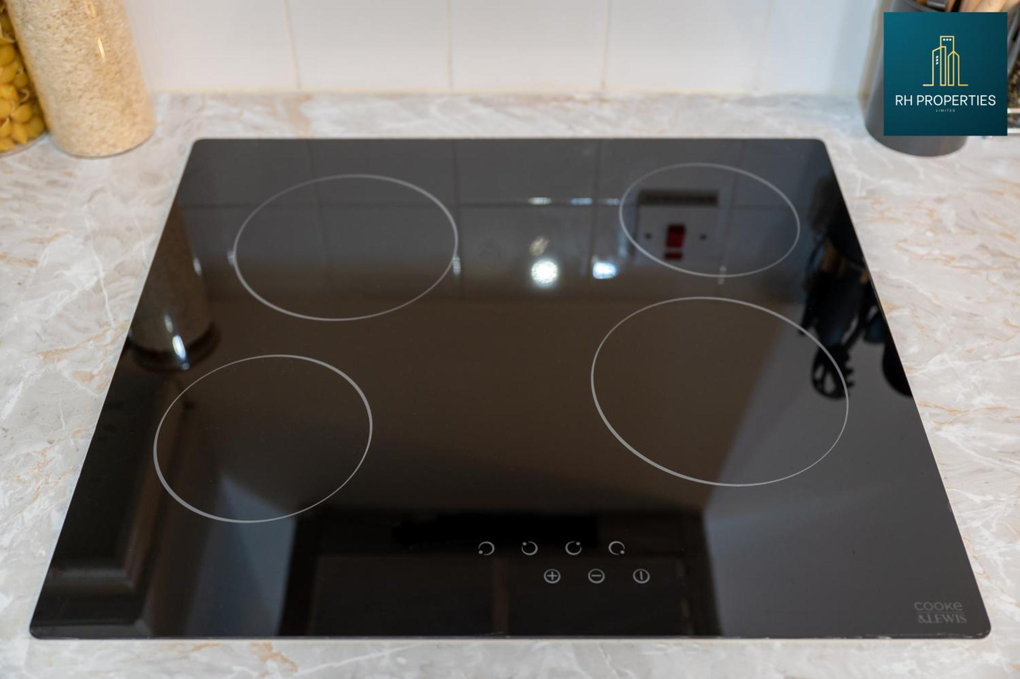 Modern Studio Near City Centre Манчестър Екстериор снимка