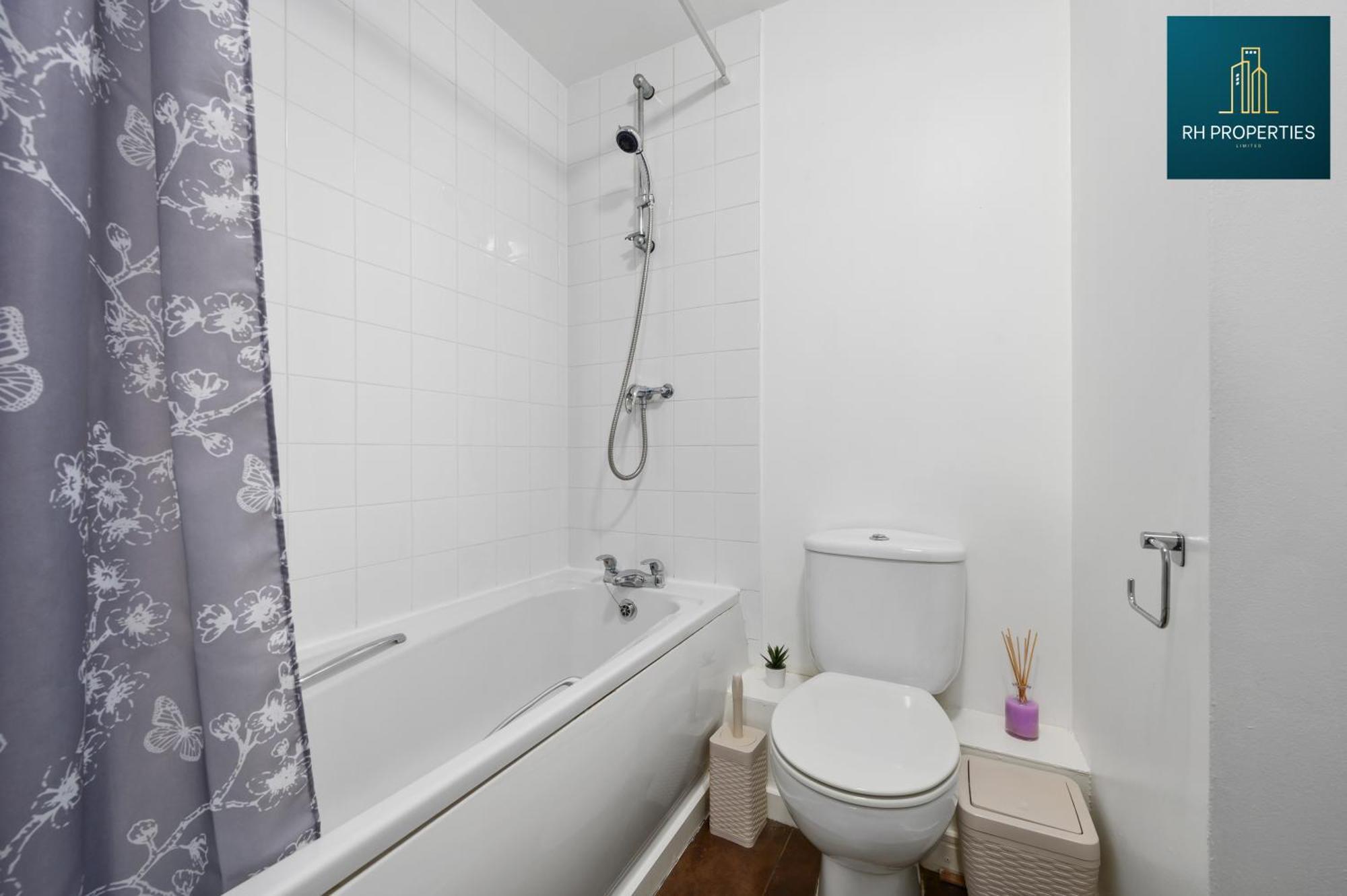 Modern Studio Near City Centre Манчестър Екстериор снимка